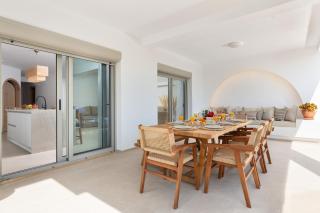 Paradiso Luxury Beachfront Villa - Gennadi - 9