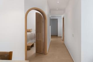 Paradiso Luxury Beachfront Villa - Gennadi - 1
