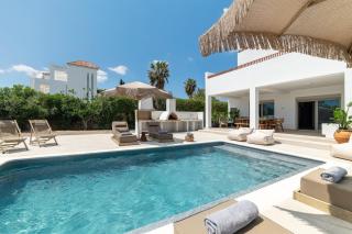 Paradiso Luxury Beachfront Villa - Gennadi - 6