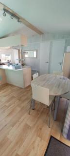 Mobilhome 4 personnes 2 chambres Camping 3 étoiles Ivry la Bataille - Ivry-la-Bataille - 9