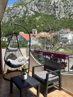 Luxury apartment with sea view A&B - Dobrota - 5