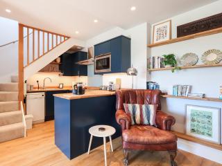 Lower Mount Orchard - Stroud - 4