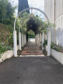 Charlotte piscine parking - Cannes - 3