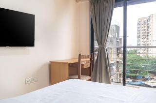 Modern 2 BHK Service Apartment in BKC, Mumbai - Mumbai - 7