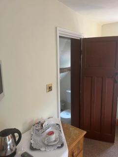 Little rooms at The Cottage - Bishops Stortford - 2