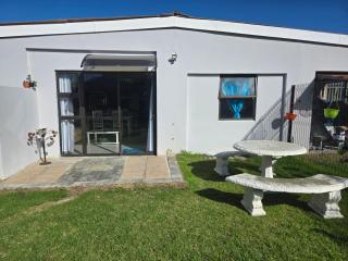 Cozy Cottage - Hermanus - 2