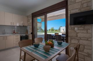 White Pearl Collection - 4