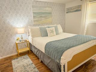 Lakefront-4bd2badockfirepitdecks-sleeps 10pp - Gravois Mills - 4
