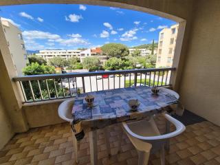 Plage et commerces à 300 m tout à pied, idéal vacances - Saint-Elme - 0