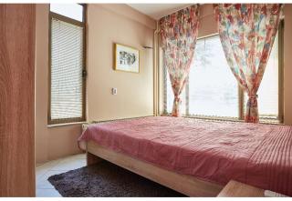 Charming 2BR Apartment near Center with Yard - Skopje - 3