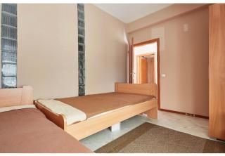 Charming 2BR Apartment near Center with Yard - Skopje - 1