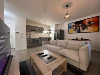 T2 moderne avec terrasse, proche de Lyon - Vaulx-en-Velin - 0