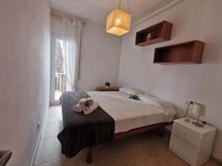 Apartamento en Platja d'Aro: A/C, Parking, a 2 Pasos de la Playa, 3 Hab, Terraza. - ES-209-12 - Castell-Platja d'Aro - 2