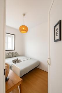 Santos Apartment in Central Lisbon with River View - Lisbona - 2