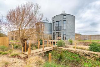 Converted Cotswold Grain Silo - Bruern - 0