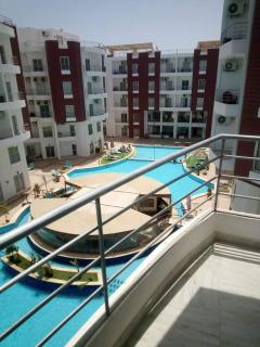 2 Bed Flat Pool View in Hurghada - Hurghada - 8
