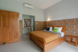 Urbanview Asung 2 Guesthouse Tibubeneng - Dalung - 1