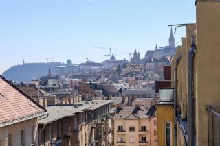 M52 Buda by Danube & Castle View - Budapest - 0