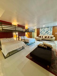 Cozy Dorm type room - 0