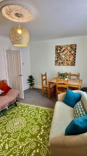 Skyline Apartment - Hollington - 2