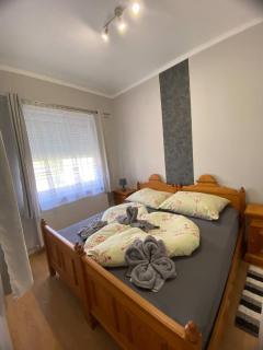 Kármen Apartmanház Hévíz - Hévíz - 2