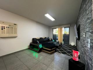 T2 cosy et rénové avec terrasse - proche de Lyon - Vaulx-en-Velin - 4
