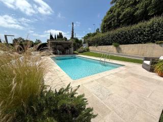 Un appartement 2 pièces dans une villa avec piscine et parking - Vence - 8