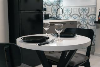 Urban Nest in Trendy Koukaki - 1