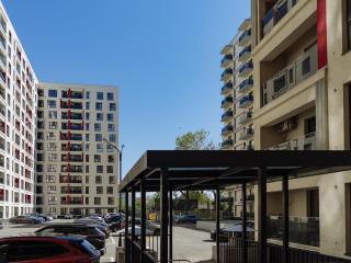 Yellow Charm Plaza Apartment Lujerului - Bucarest - 2