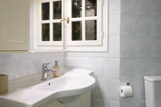 Thiseio Home - 6