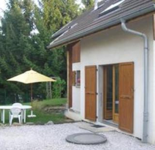 petit studio 24m2 sur 2 niveaux-calme-bus proche-4km centre-ville - Annecy - 4