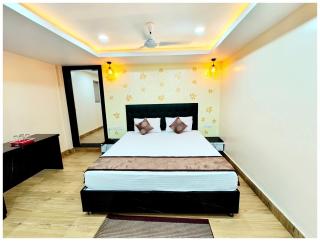 PURI HOTEL SANTOSH ! INN - Near Jagannath Temple - With Restaurant, Room Service, Free Wifi, Luxury & Spacious Rooms with full of amenities - Fully Air Conditioning Luxury Hotel - Best Customer Service Awarded ! - Puri - 5