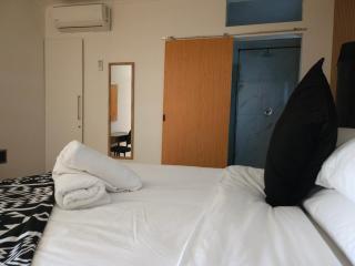 11 on Reservoir - Queenstown - 6