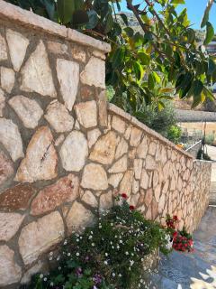 Ohanaa Apartament - Saranda - 1