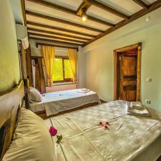 Villa Y1 with Hot Pool, Jacuzzi , Sauna - Sapanca - Sapanca - 9