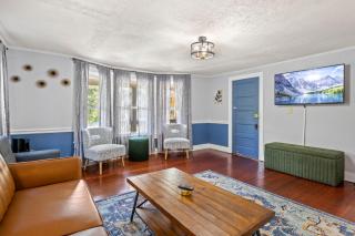 Hot Tub! Close to Cornell, Ithaca College, Commons! - 3