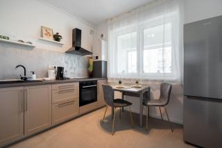 Urban Zen Elegant Apartment & Terrace - Bucarest - 8