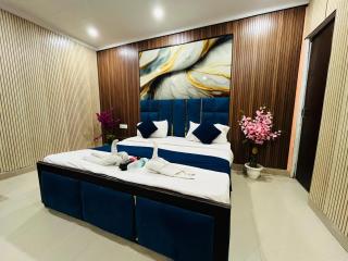 Hotel Happy Palace Opposite Saket Metro - Neu-Delhi - 1