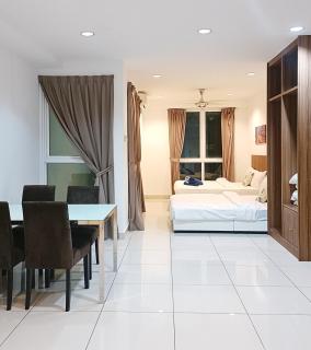 Gurney Drive Mansion One by RL SUITE - George Town - 9