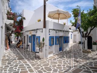 Yellow Stone - Kampos Paros - 1