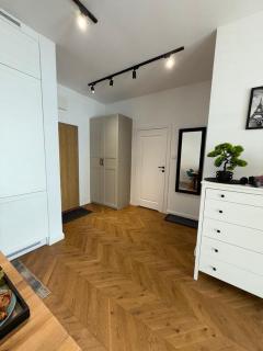 Apartament Viva La France nad Jeziorem Długim - 8