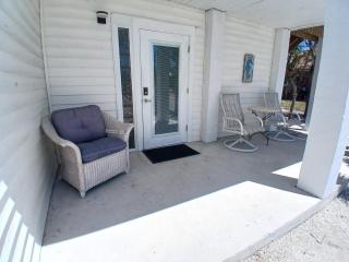 Egret - 1st Floor Freshly Updated Kit W&D 3 Miles to Beach - Bonita Springs - 0