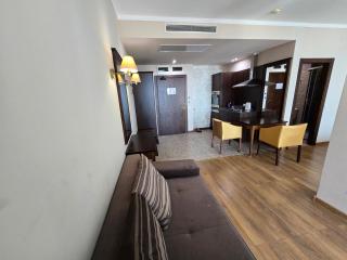 Royal Beach Private Apartments - Slantchev Briag - 9