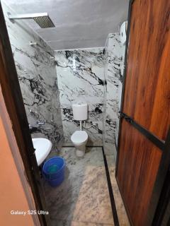 The Kashi Dham Paying Guest House - Varanasi - 5