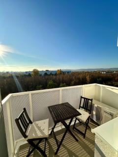Moderný apartmán s príjemným výhľadom - Bratislava - 3