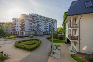 Family Apartment with Parking in Pruszków by Noclegi Renters - Pruszków - 5