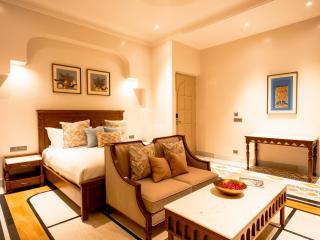 Dev Bagh Luxuries Private Suites - - 5