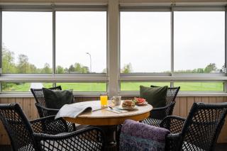 Guestly Homes - 3BR Spacious Coastal Stay - Luleå - 0
