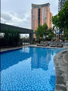 Queen V Staycation Tower C - Manila - 1