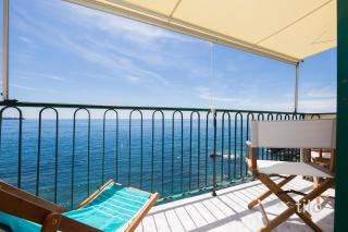 Beach | Parking | Wifi | A/C| Sea View By Tilo - Genoa - 5